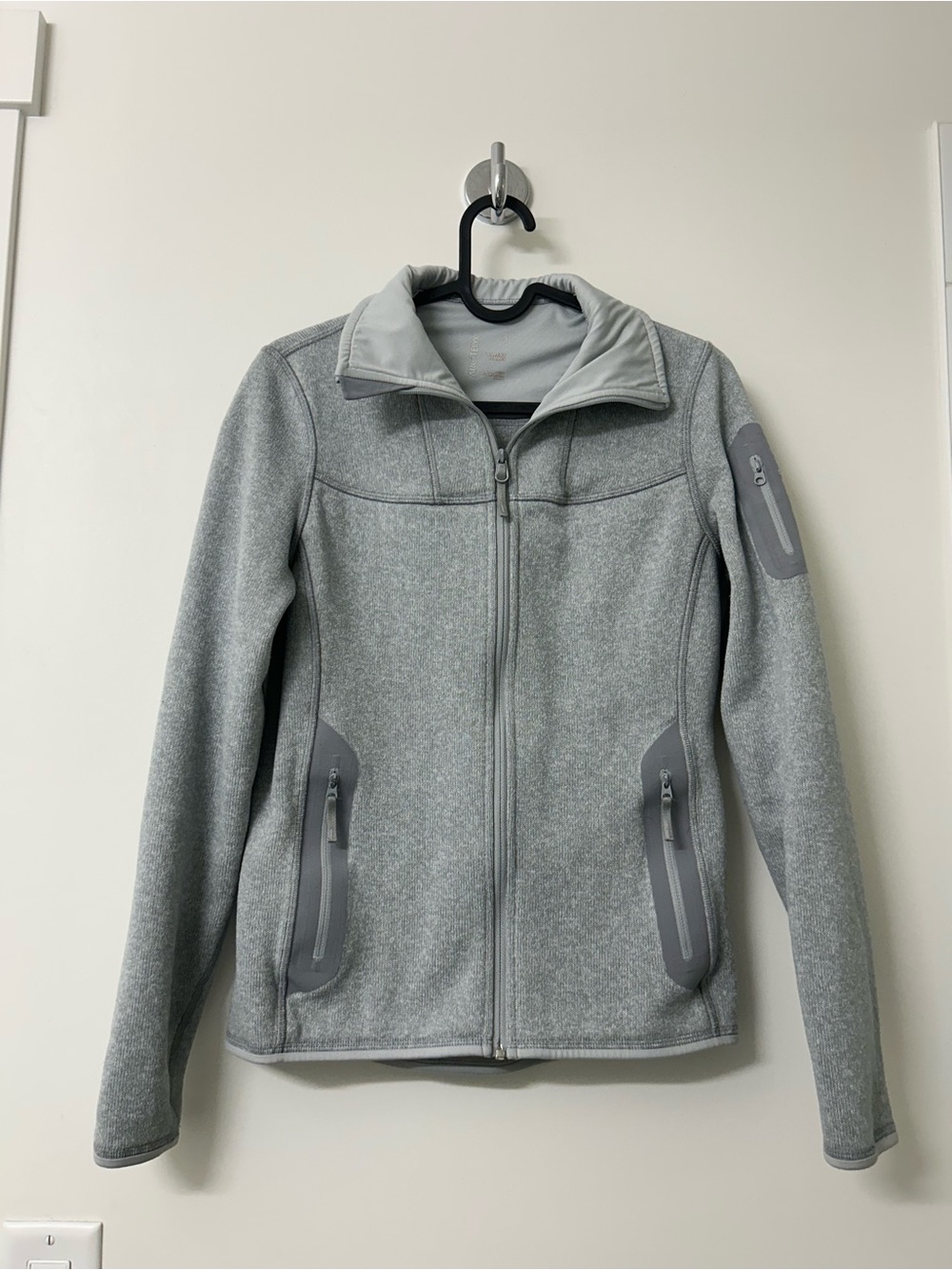 Arc'teryx Covert Cardigan Full Zip Heathered Grey Fleece Jacket Women's S